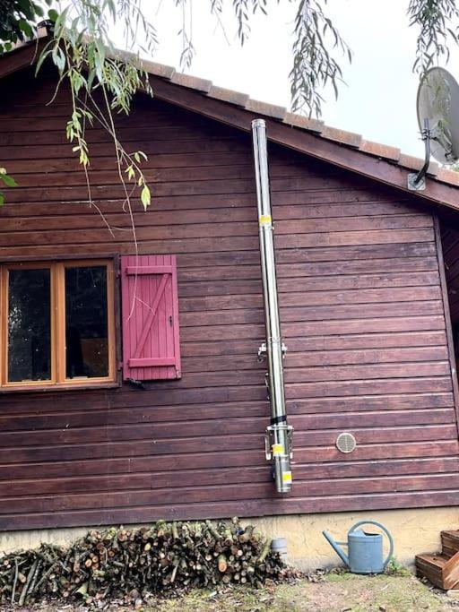 Vila Chez Mamie LʼIsle-Jourdain Exteriér fotografie